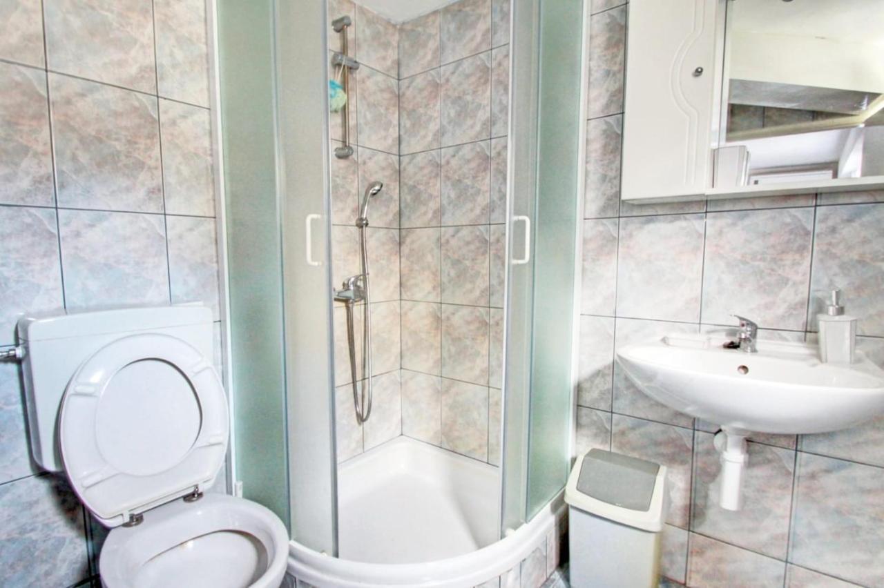 Apartments Kondric Вінєрац Екстер'єр фото