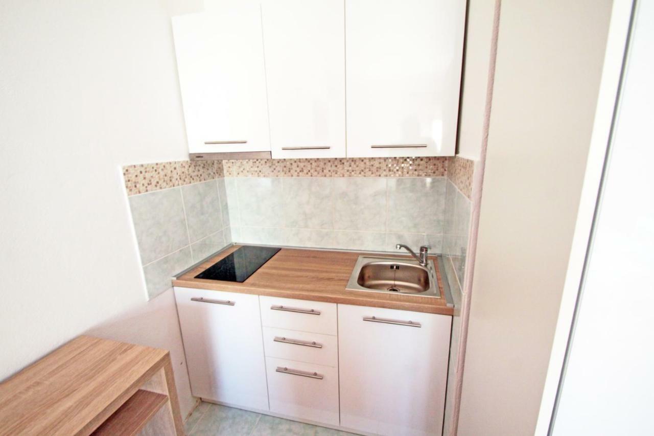 Apartments Kondric Вінєрац Екстер'єр фото